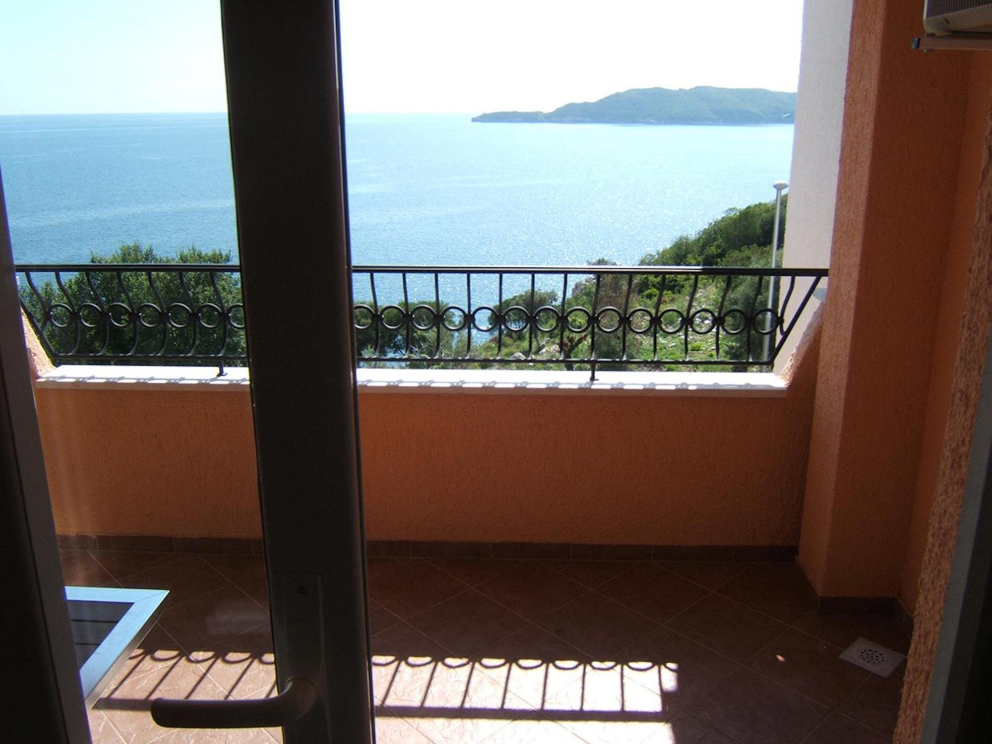 Villa Sara Guesthouse 스베티스테판 객실 사진